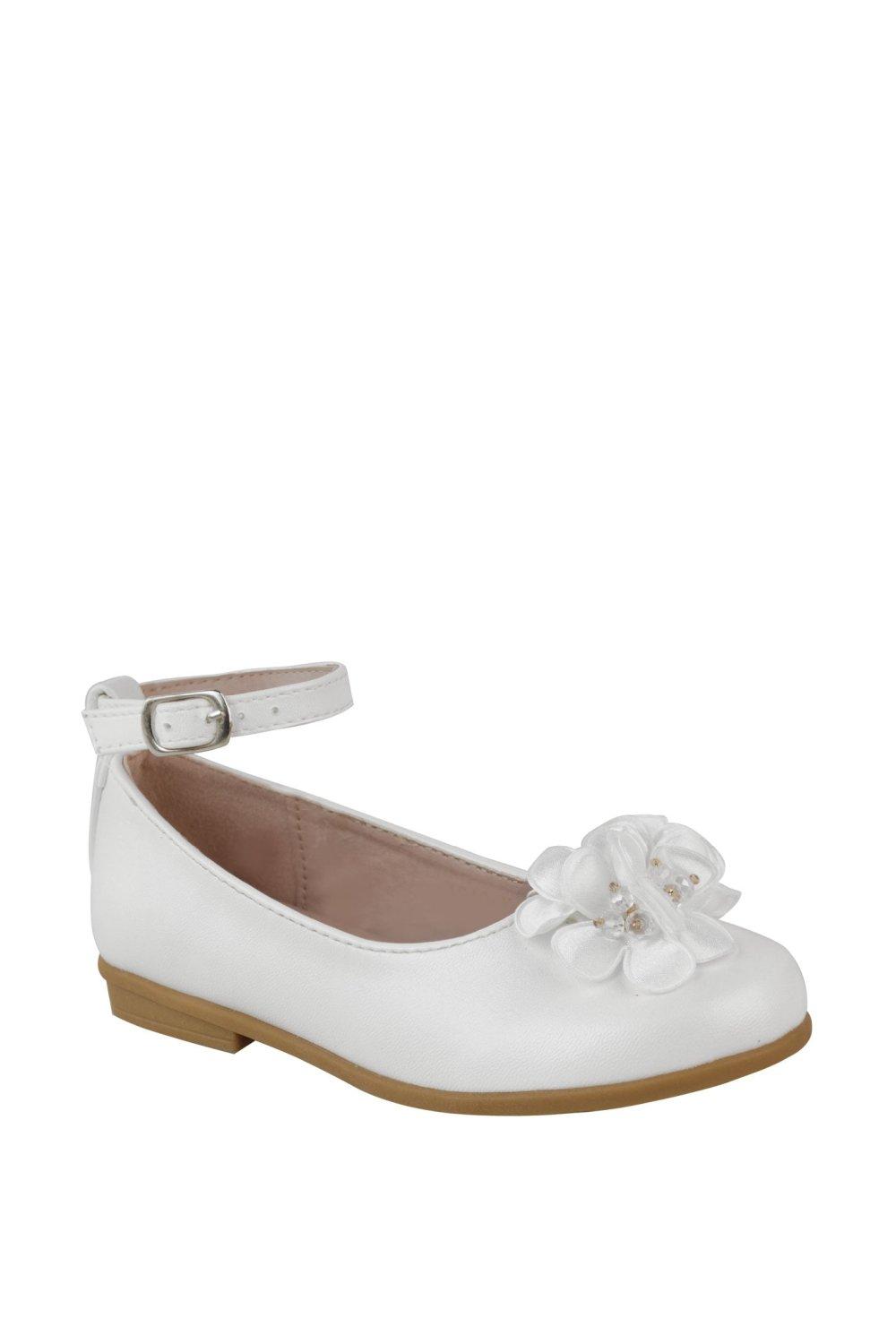 ’Lacen’ Flatform Flower Embellished Shoes With Ankle Strap
