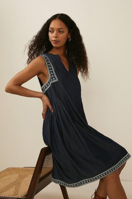 Oasis Embroidered Shift Dress 1