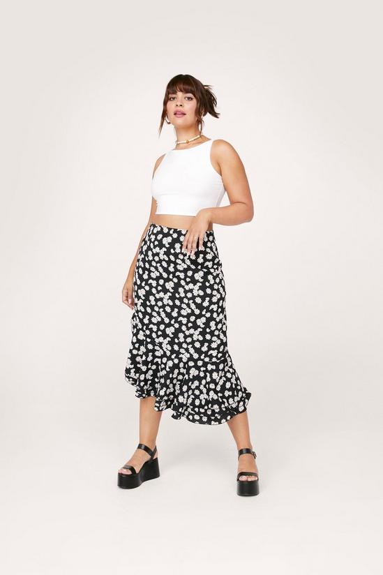 NastyGal Plus Size Daisy Floral Slit Midi Skirt 2