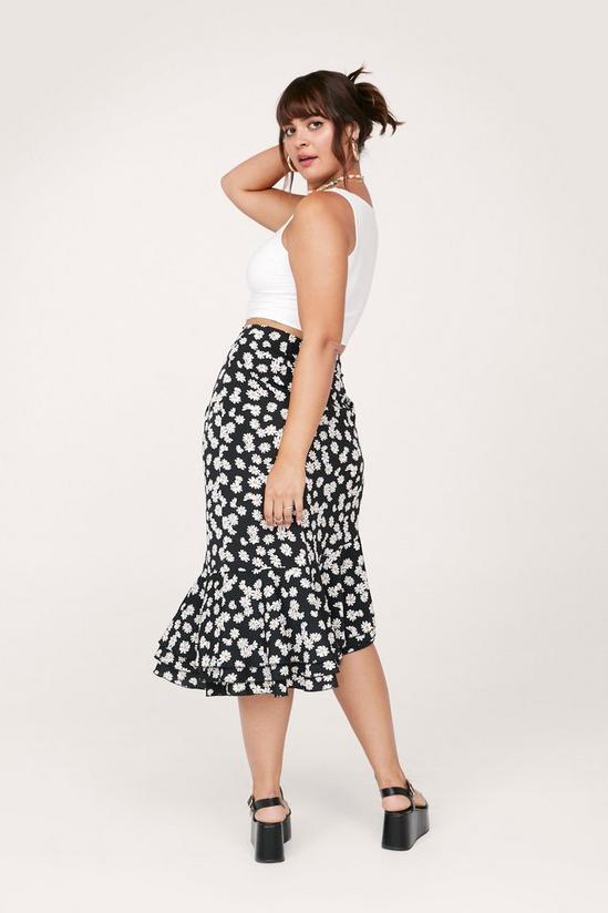 NastyGal Plus Size Daisy Floral Slit Midi Skirt 4