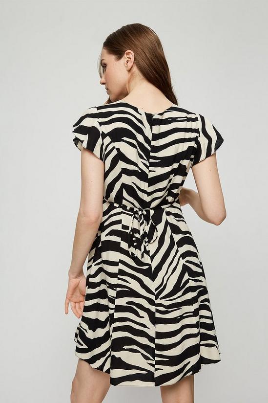 Dorothy Perkins Zebra V Neck Frill Mini Dress 3