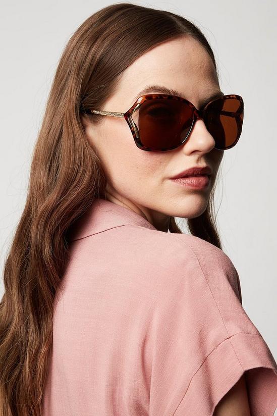 Dorothy Perkins Brown Oversized Cutout Detail Sunglasses 1