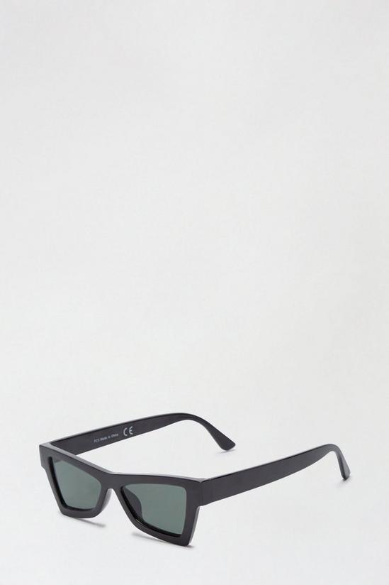 Dorothy Perkins Black V-shape Sunglasses 2