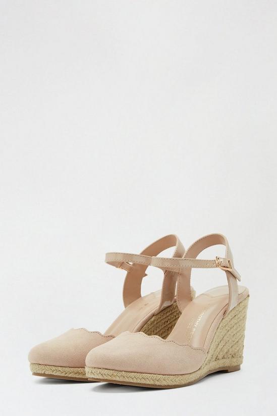 Dorothy Perkins Wide Fit Blush Drifter Wedge Court Shoe 2