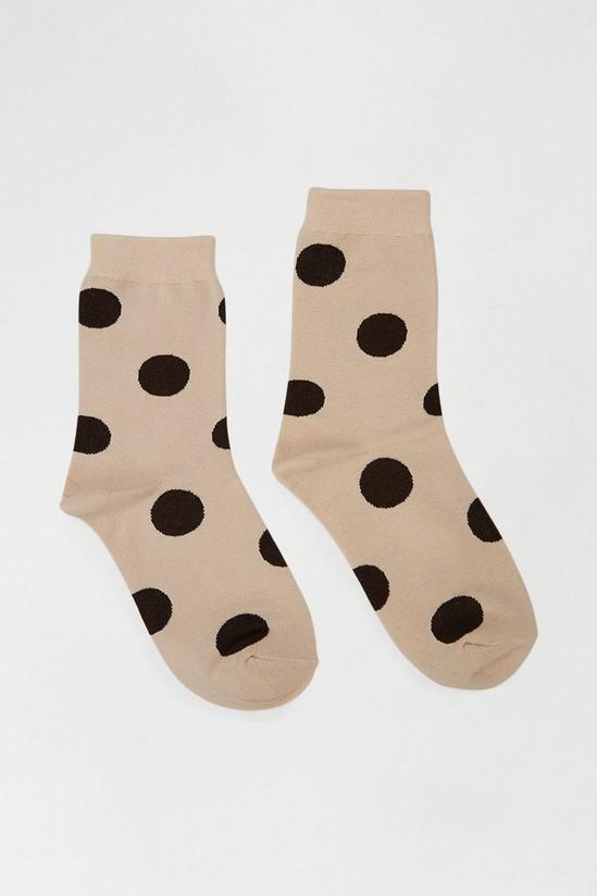 Dorothy Perkins Mono Large Spot Ankle Sock 1