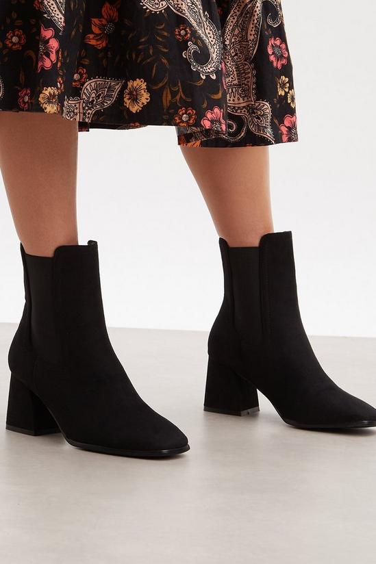 Good For the Sole Good For The Sole: Maya Comfort Block Heel Chelsea Boots 1