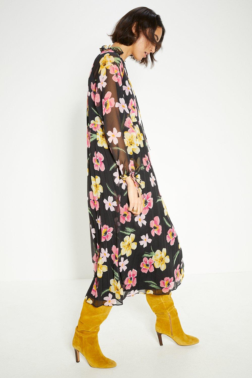 Floral Chiffon Pleated Long Sleeve Midi Dress