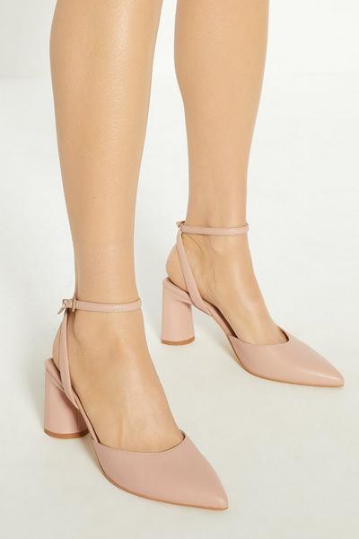 Pointed Block Heel Court Shoes