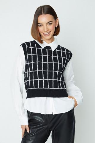 Product Knitted Vest With Contrast Shirt mono