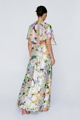 Toni Long Sleeved Pleated Maxi Dress / Blue Floral