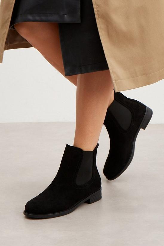 Good For the Sole Good For The Sole: Aspenne Chelsea Boots 3
