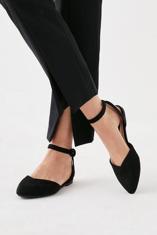 ASOS DESIGN Penny platform Mary Jane heeled shoes in black