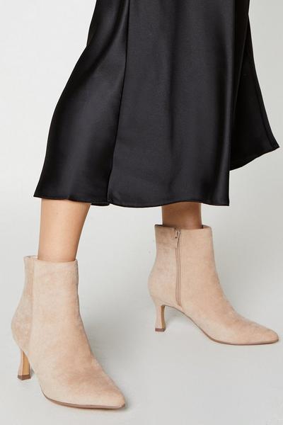 Melvie Pointed Toe Shoe Boots