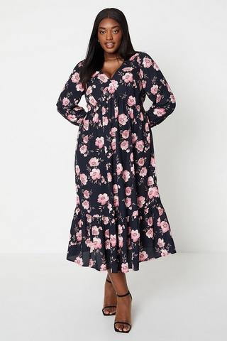 Plus-Sized Spring Fashion with Mustang Sally