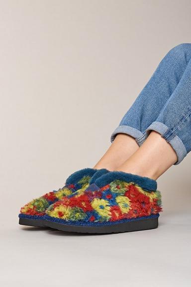 'California' Fluffy Floral Bootie Slippers