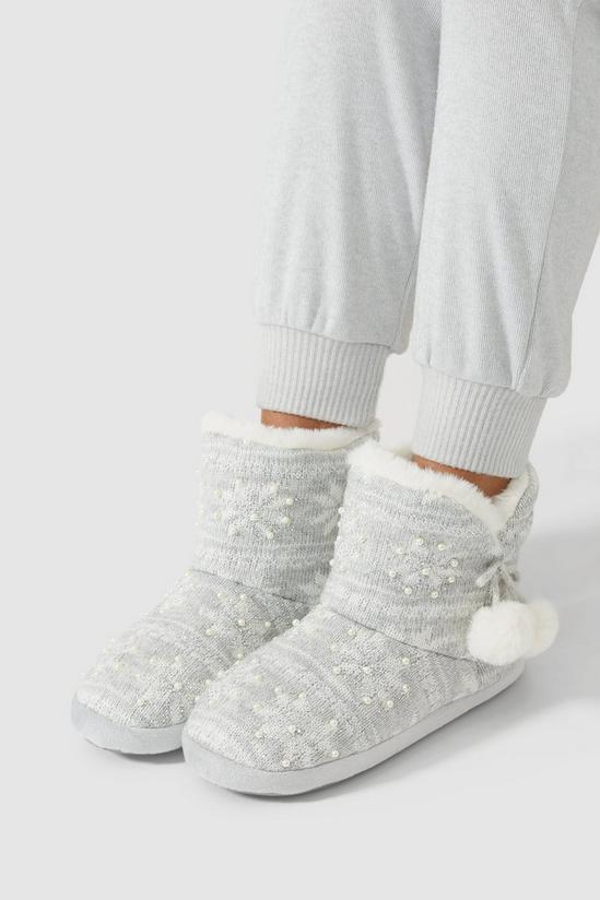 Debenhams Snowflake Embellished Sparkle Slipper Boot 6