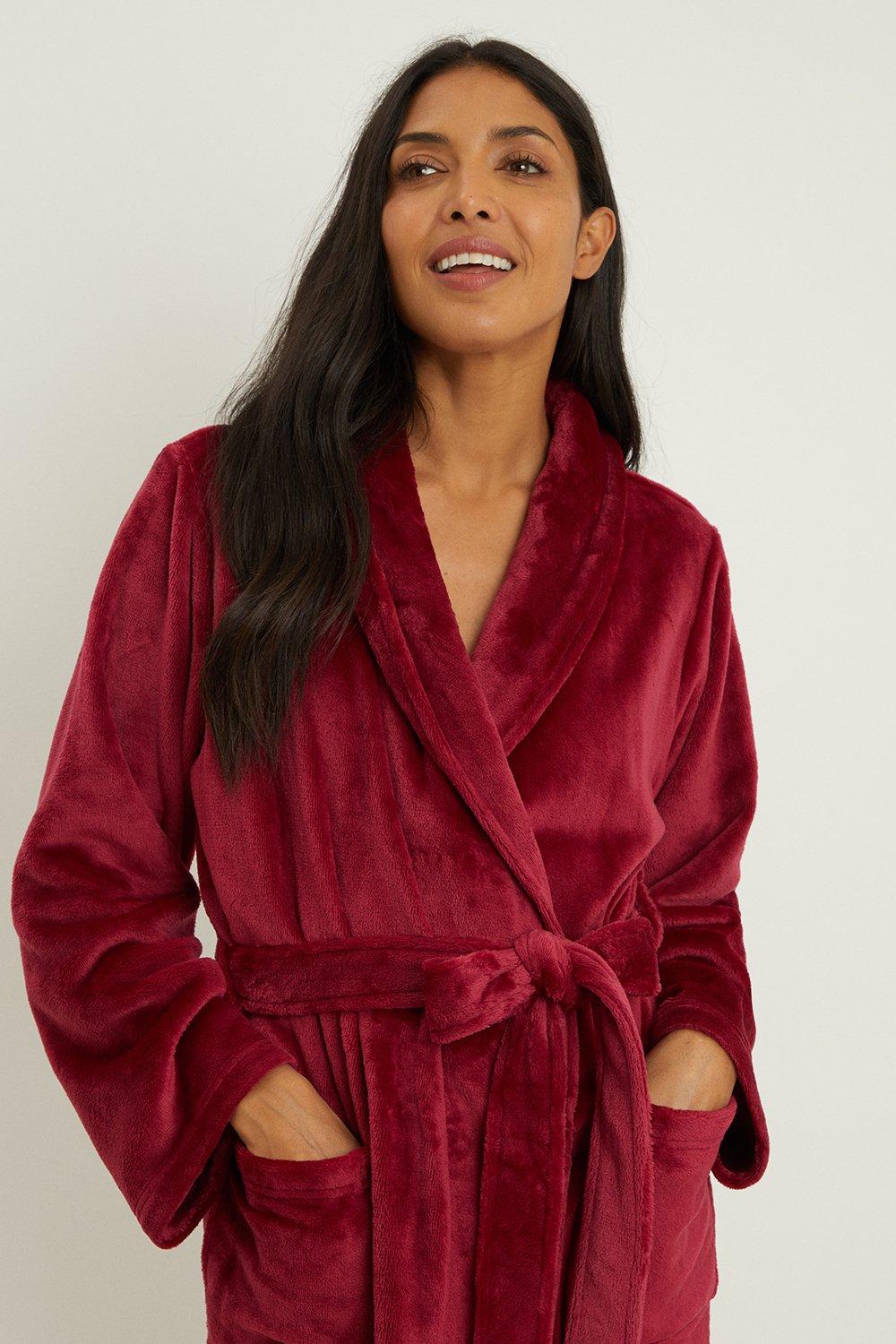 Sleek Fleece Mid Length Robe