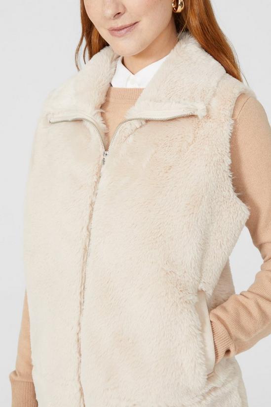 Maine Faux Fur Gilet With Sheepskin Liner 3