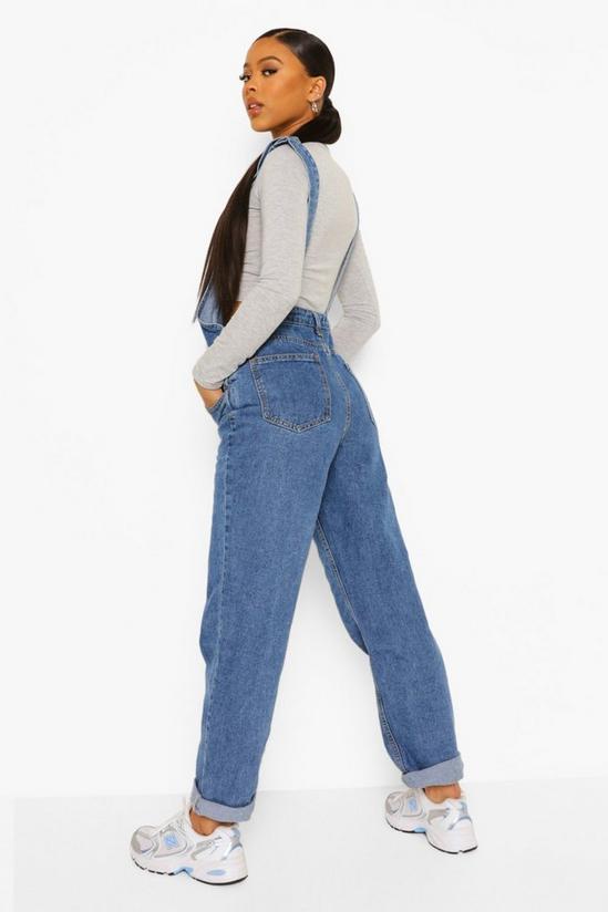 boohoo Roll Up Hem Relaxed Straight Leg Dungarees 2