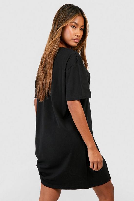 boohoo Basic Oversized T-shirt Dress 2