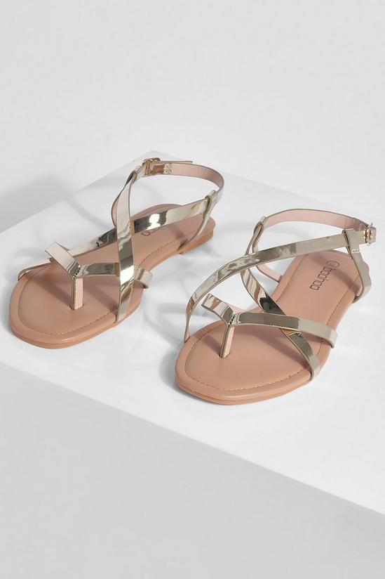 boohoo Wide Fit Toe Post Basic Strappy Sandal 2