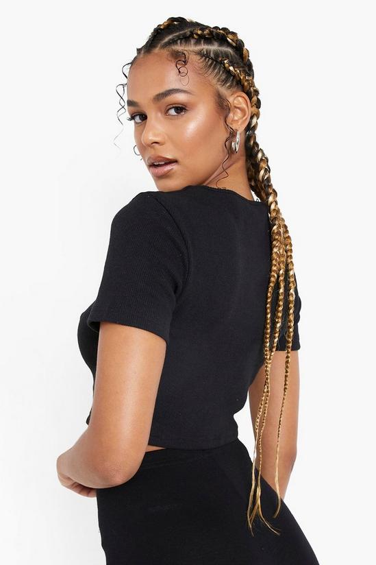 boohoo Chain Lace Up Crop Top 2