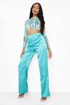 boohoo Printed Velour Back Cut Out Crop Top thumbnail 4