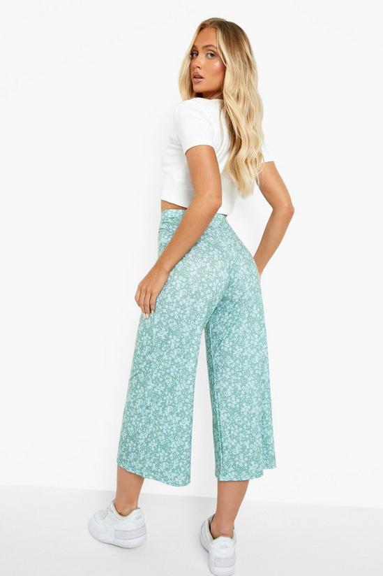boohoo Ditsy Floral Print Jersey Culotte 2