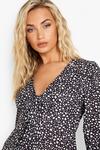 boohoo Printed Plunge Tie Front Playsuit thumbnail 4