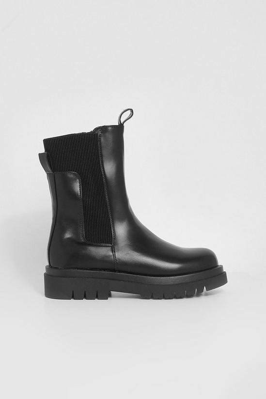boohoo Chunky Front Tab Detail Chelsea Boots 2
