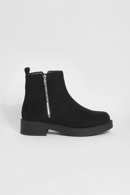 boohoo Wide Fit Quilted Zip Detail Chelsea Boots 2