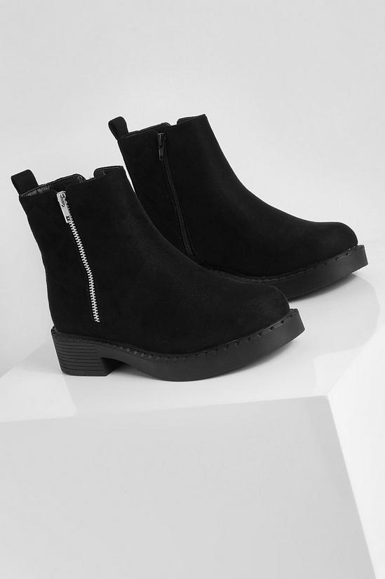 boohoo Wide Fit Quilted Zip Detail Chelsea Boots 3