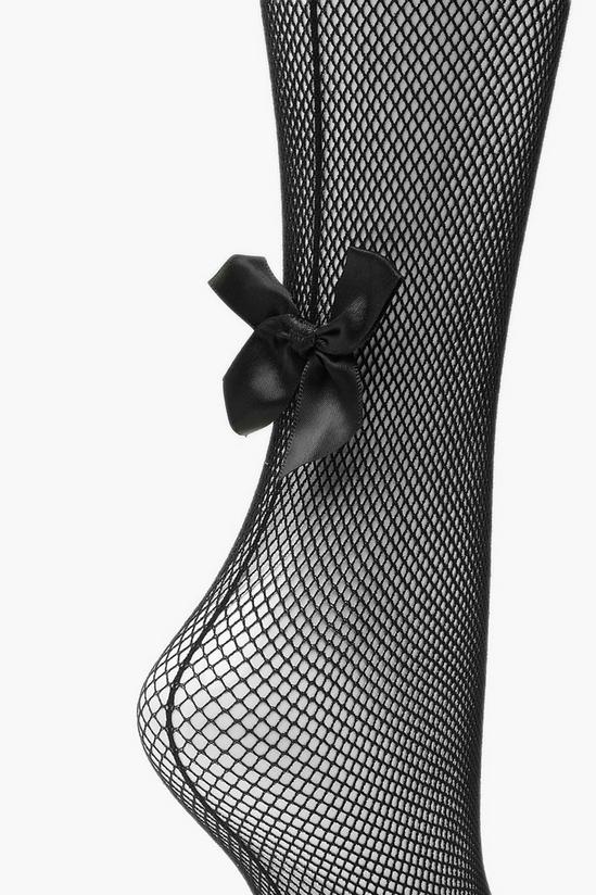 boohoo Plus Fishnet Stockings With Bows 3