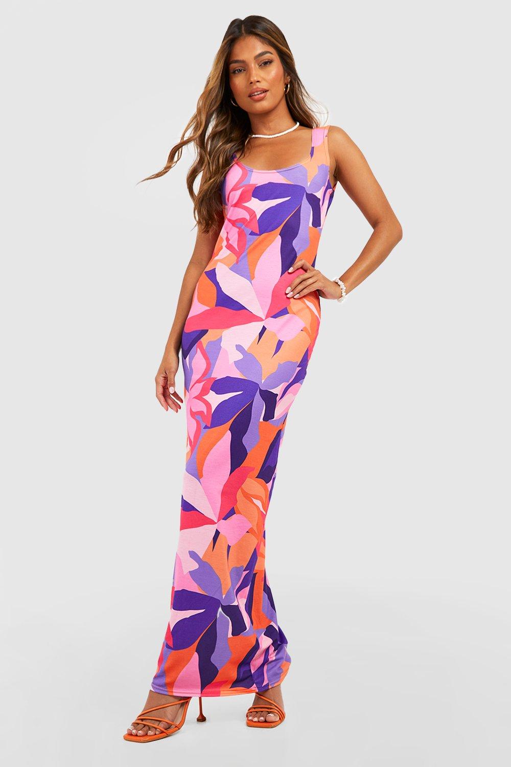 Abstract Scoop Neck Maxi Dress