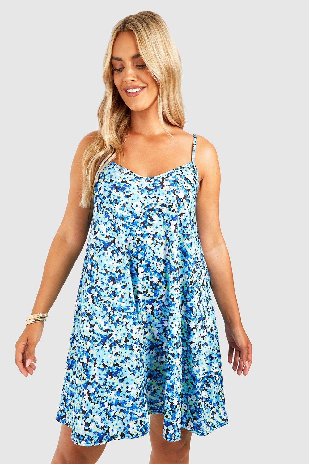 Plus Ditsy Floral Swing Dress