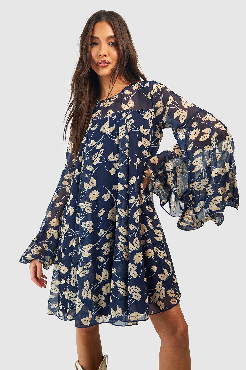 Floral Print Flared Sleeve Smock Dress