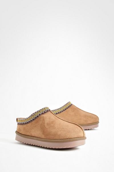 Embroidered  Slip On Cosy Mules