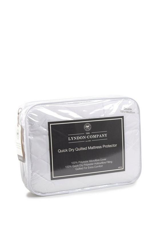 The Lyndon Company Quick Dry Quilted Double Mattress Protector 1