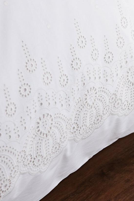 Bianca Embroidery Anglaise Super King Duvet Set 3