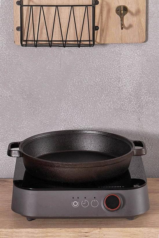 Living and Home Black Pre-Seasoned Cast Iron Pan 30cm W x 6.5cm H 2
