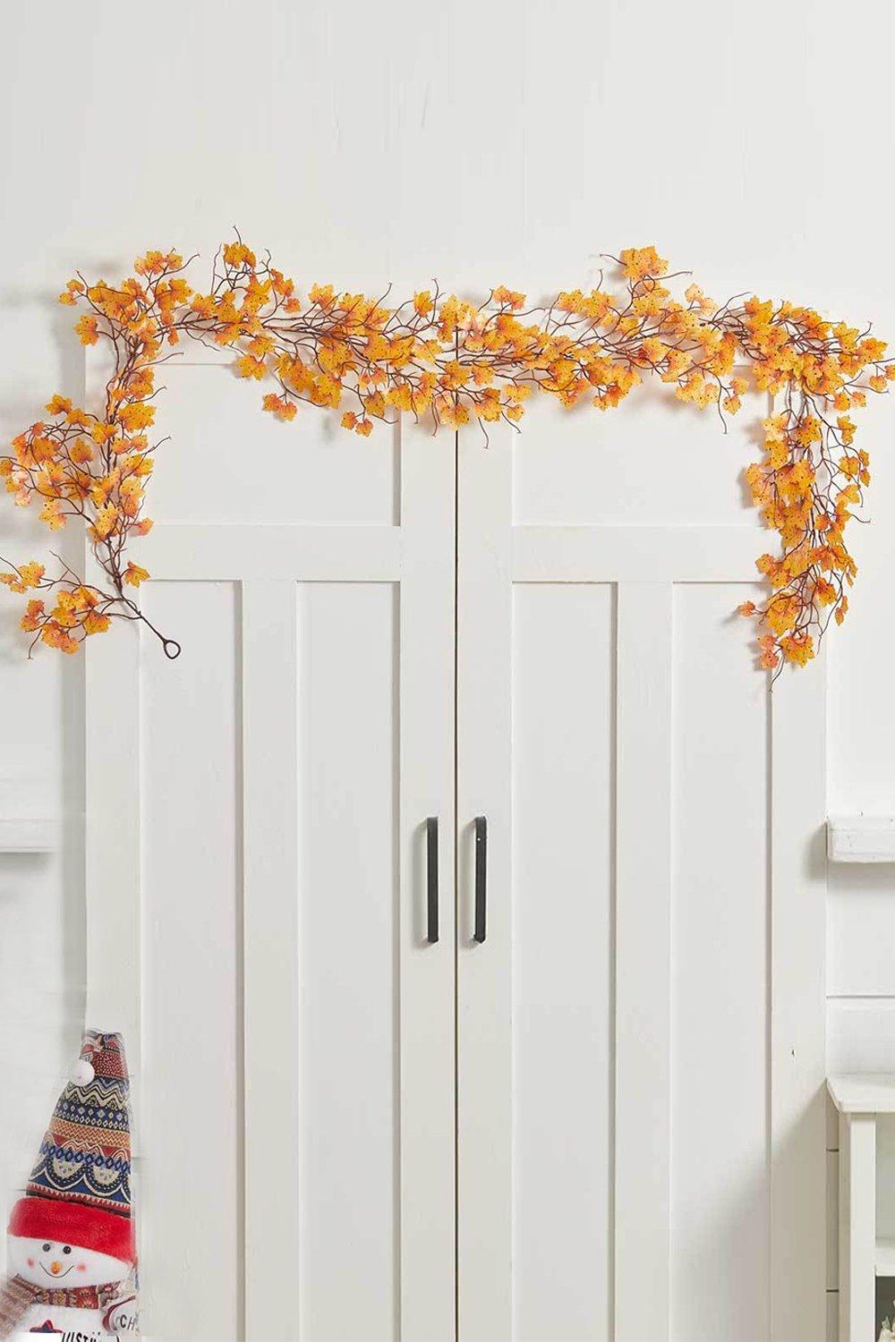 Autumn Artificial Maple Leaf Garland Home Decoration