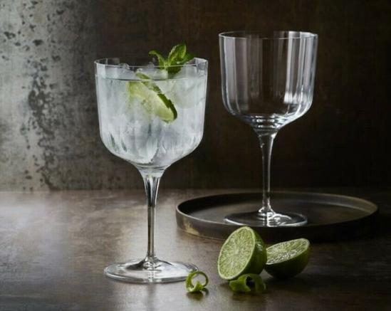 Luigi Bormioli Bach Crystal Gin Glasses Set of 4, Gin Gift Set, Dishwasher Safe, Perfect for Gin Enthusiasts 2
