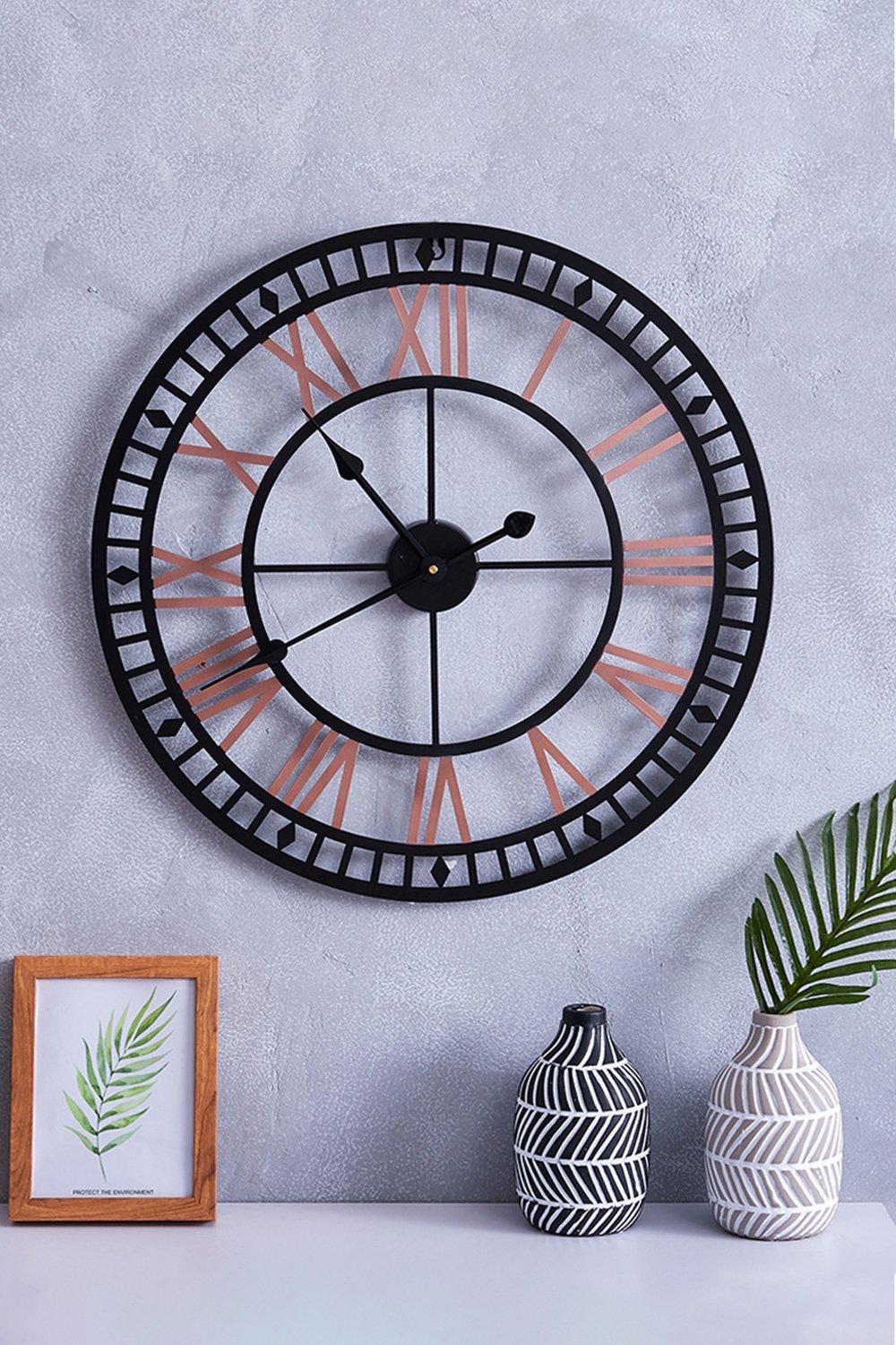 80cm Dia Black Frame Rose Roman Numeral Skeleton Wall Clock with 60 Scale