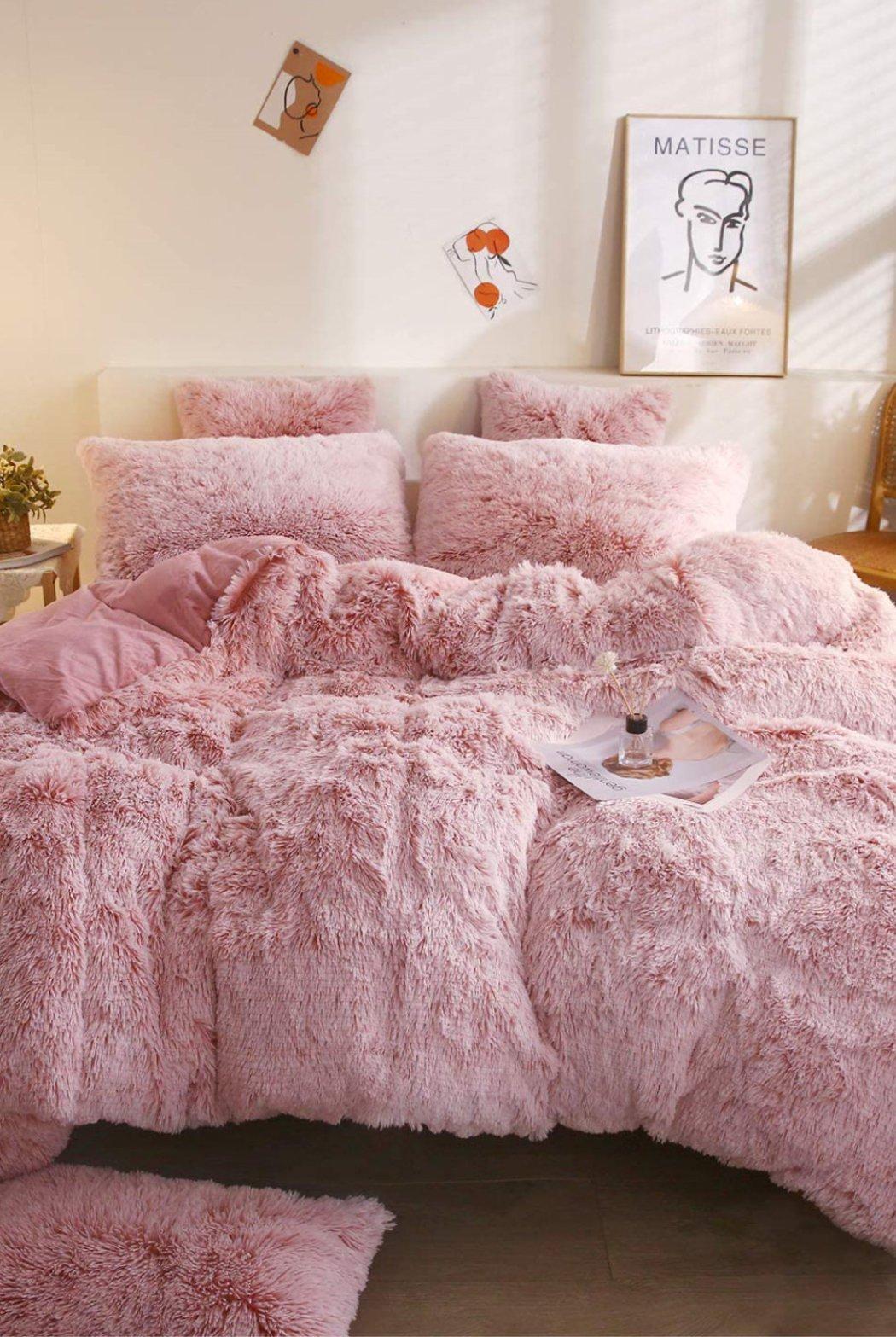 Bedding | Pink Faux Fur Duvet Cover Set | Ezysleep