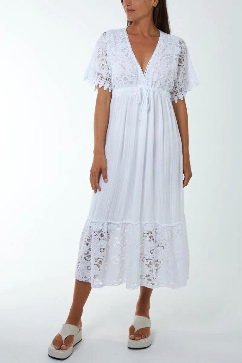 Oversized Short Sleeves Lace Detailed Wrap Front Maxi Dress with Lining