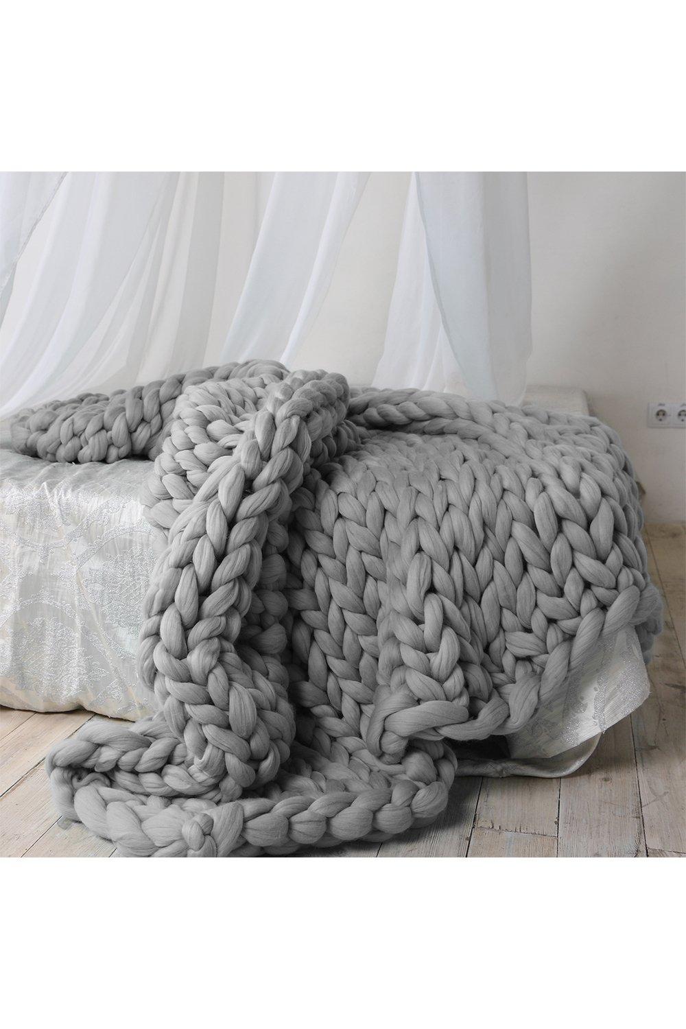 Chunky Knit Blanket Cotton Throw Bulky Soft Braided Hand Knotted Throw for Home Decor 120x150cm