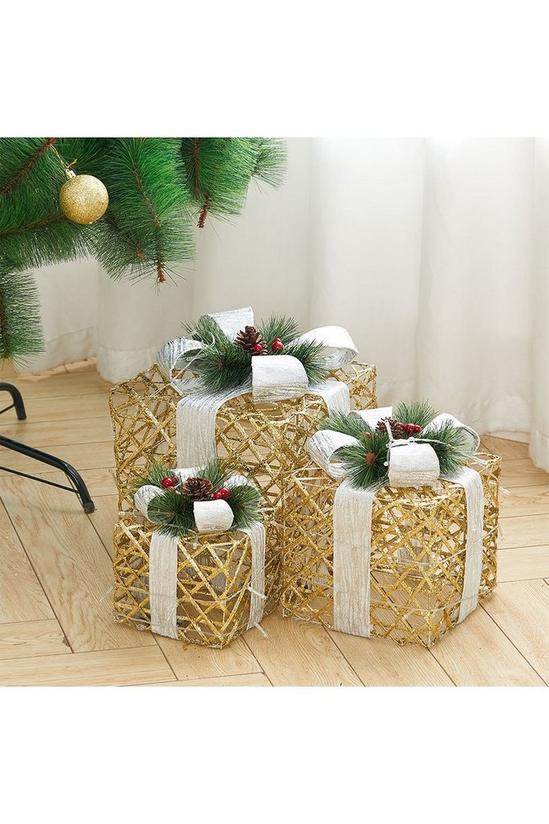 Living and Home Set of 3 Christmas Decorative Gift Box 3
