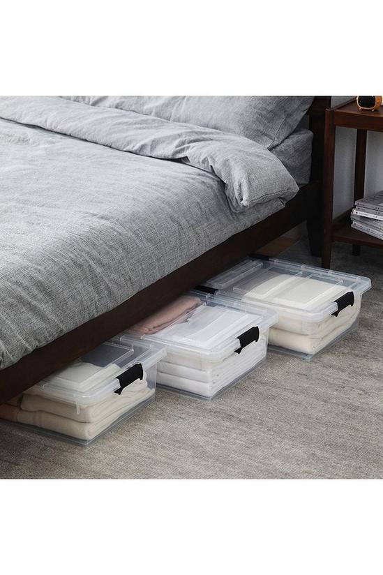 Living and Home Plastic Underbed Storage Box with Wheels 3
