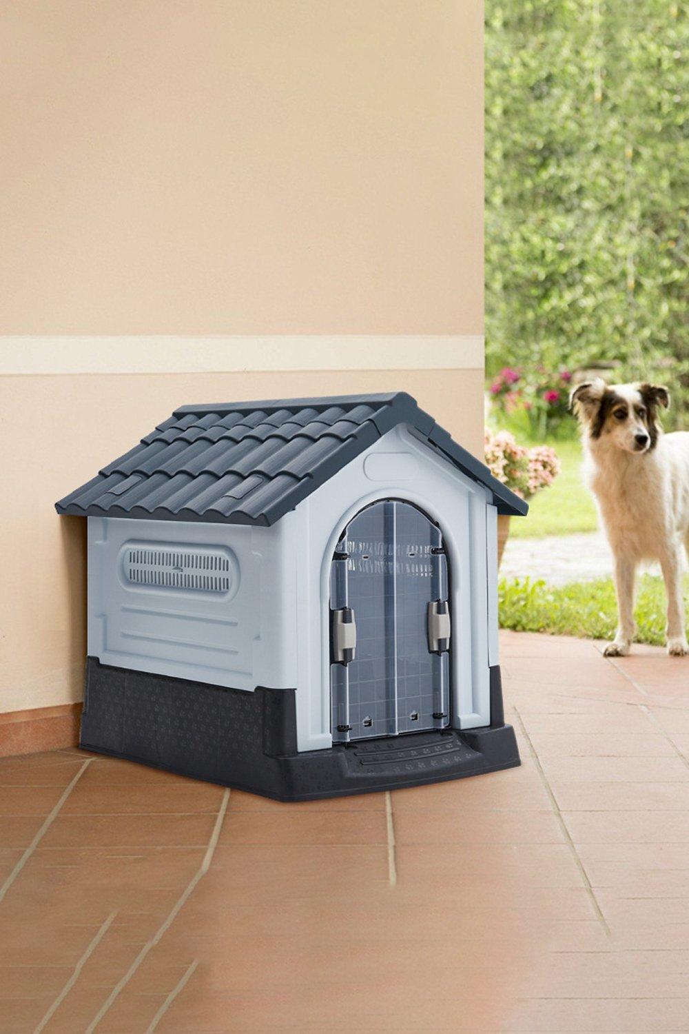 57x68x66cm Weatherproof Plastic Dog House Kennel with Skylight and Door