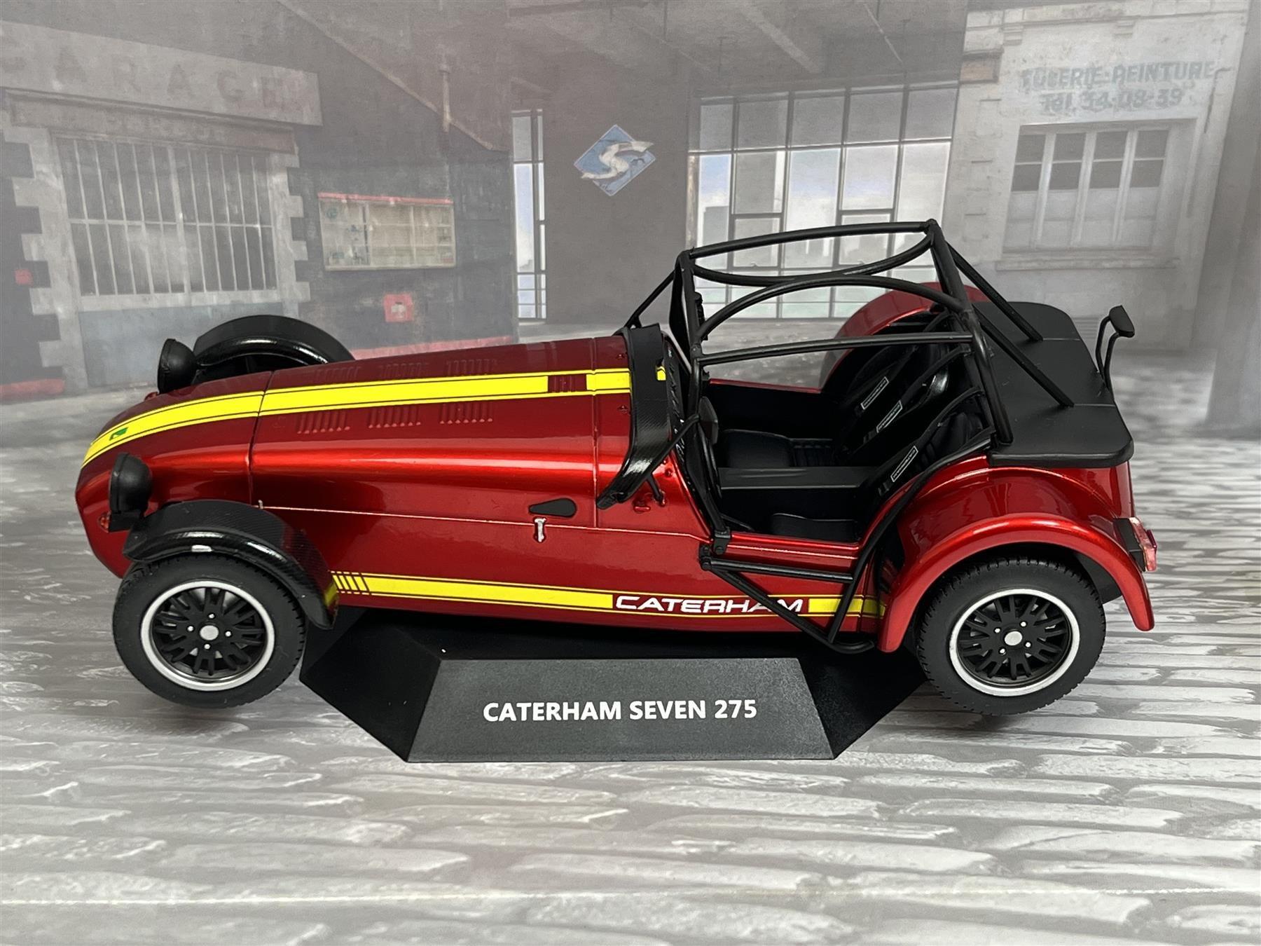 Catheram Seven 275 Academy 2014 Red 1:18 Scale Solido 1801804